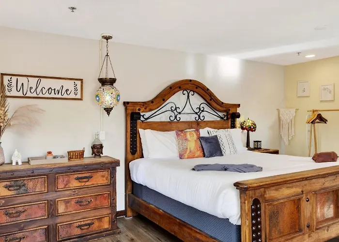 Red Rock Duo By Avantstay - Sleeps 8 2 Retreats With Mountain Views Heart Of West