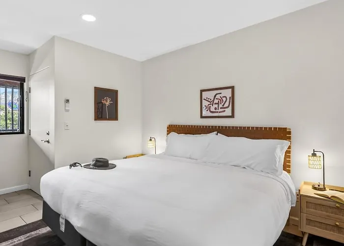 Red Rock Duo By Avantstay - Sleeps 8 2 Retreats With Mountain Views Heart Of West Appartement *