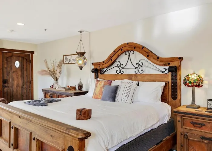 Appartement Red Rock Duo By Avantstay - Sleeps 8 2 Retreats With Mountain Views Heart Of West *