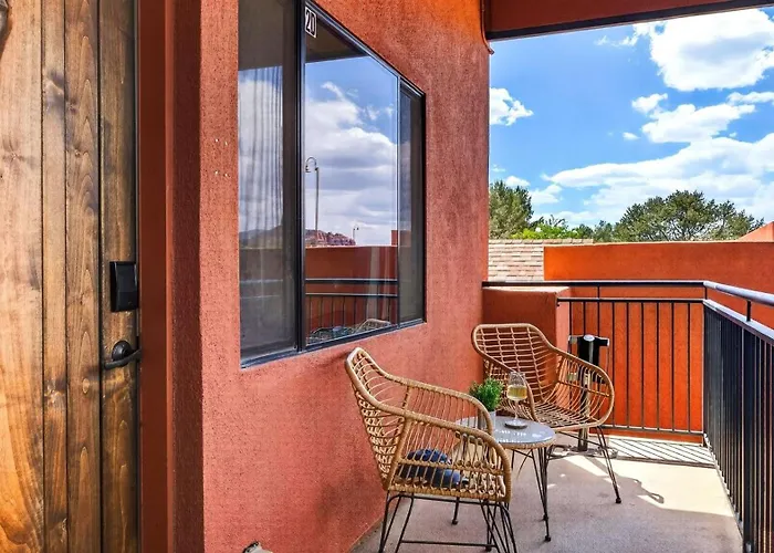 Red Rock Duo By Avantstay - Sleeps 8 2 Retreats With Mountain Views Heart Of West Appartement *